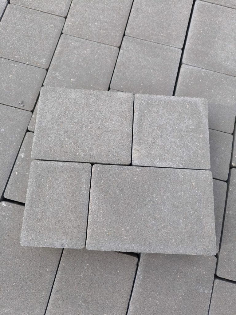 bruģakmens Rustikal