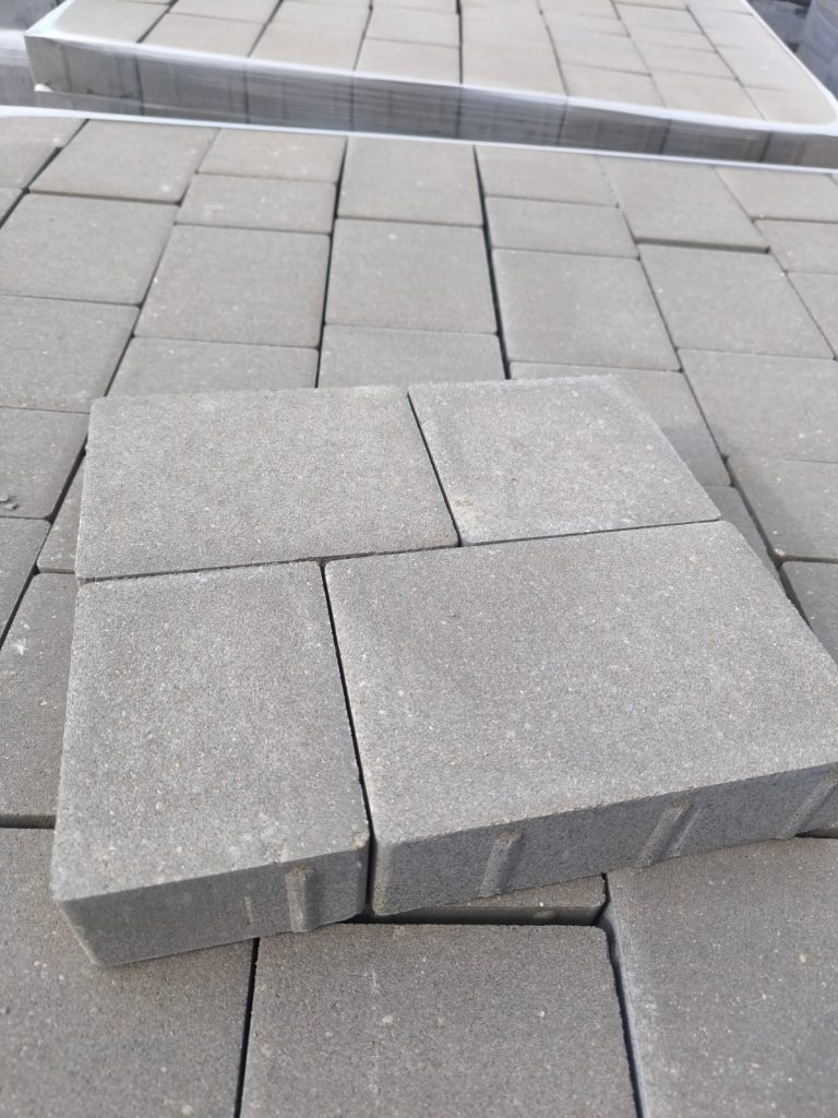 bruģakmens Rustikal