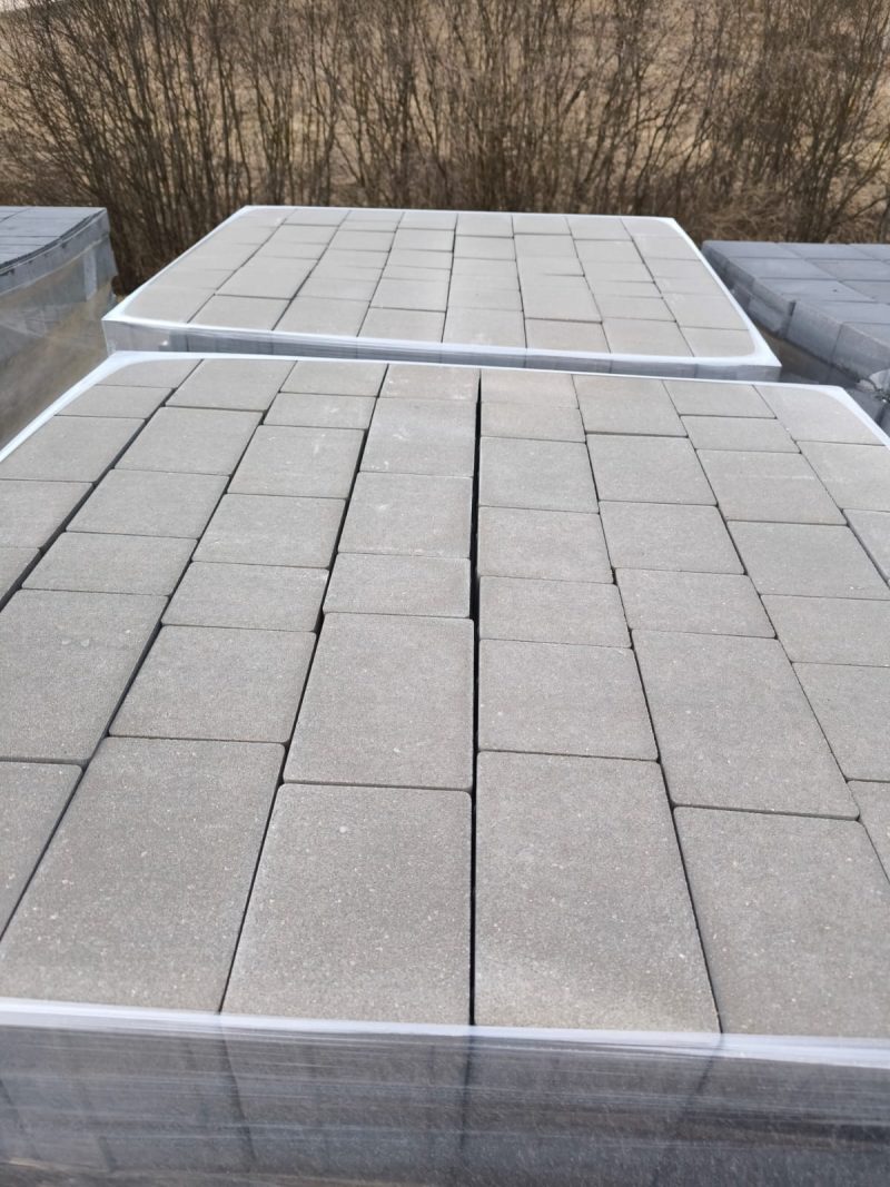 bruģakmens Rustikal