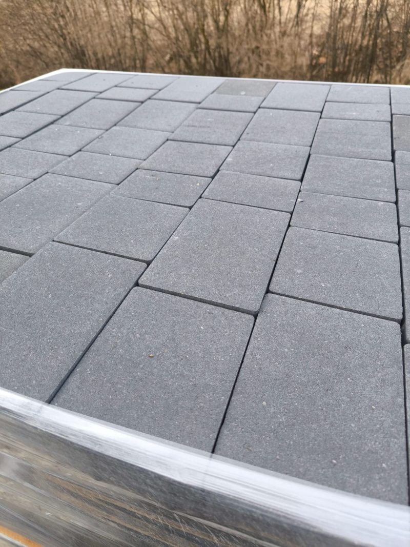 bruģakmens Rustikal